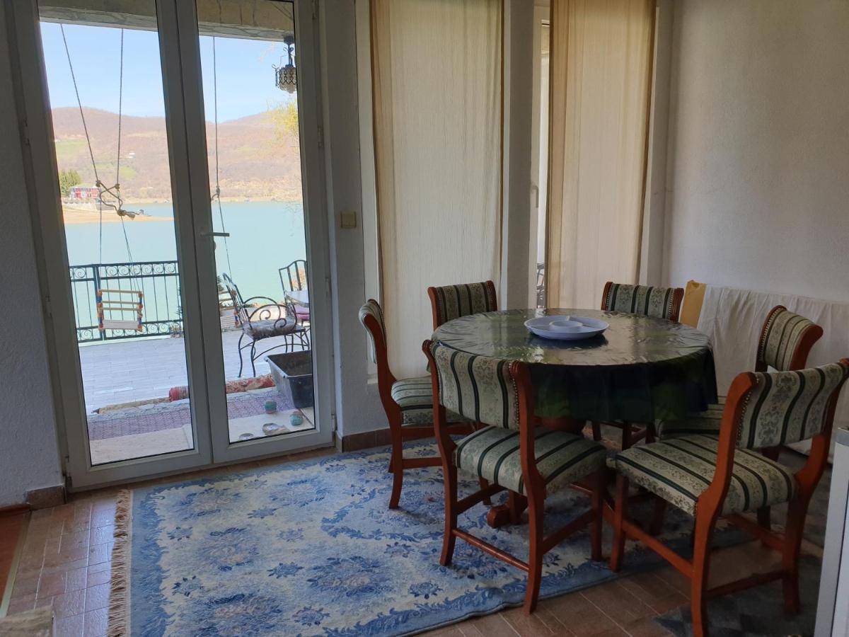 Lake House 新帕扎尔 外观 照片